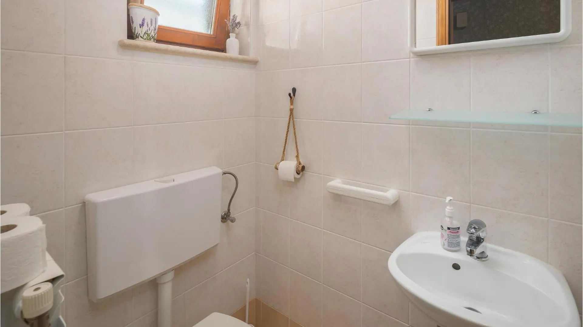 Nice Home In Buje With Wifi