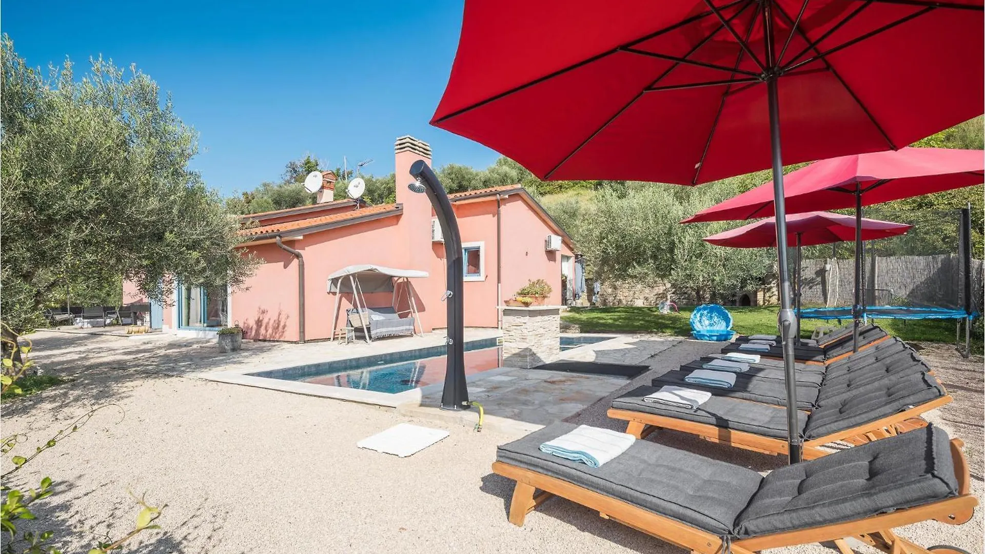 Nice Home In Buje With Wifi